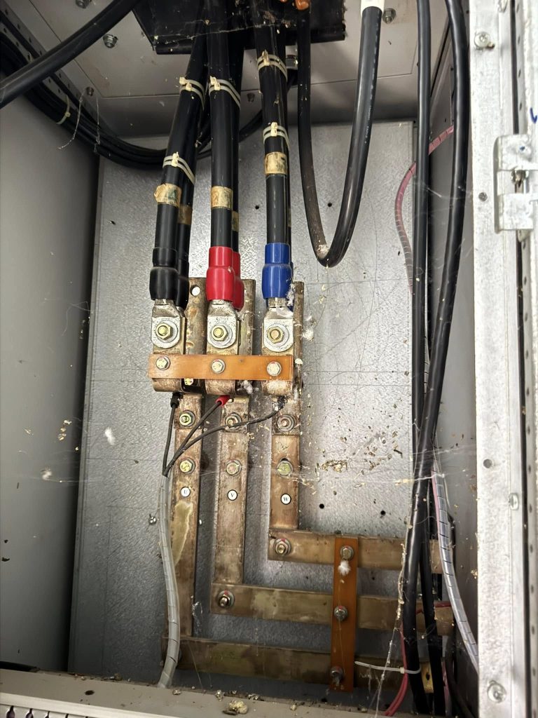 PM inverter ABB 355kw